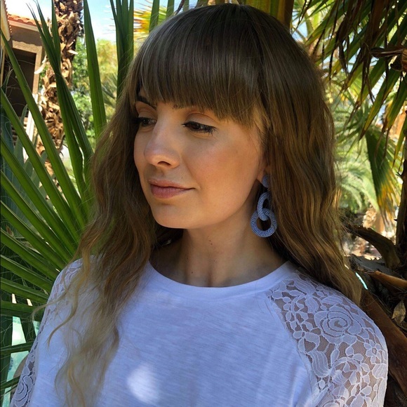 🆕 Be Bold Beaded Statement Earrings - Blue - Picture 1 of 2